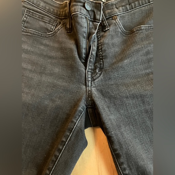 Madewell 9" Highrise Black Distressed Skinny Jeans 27 - Picture 6 of 16